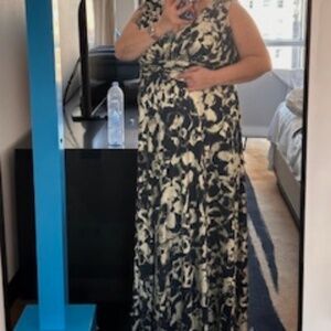 Eye Catching  Betsy & Adam Plus Size Metallic-Print Gown